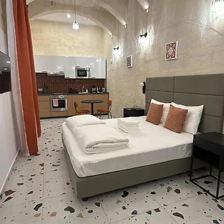 Grand Terrace 3 By Vallettastay *