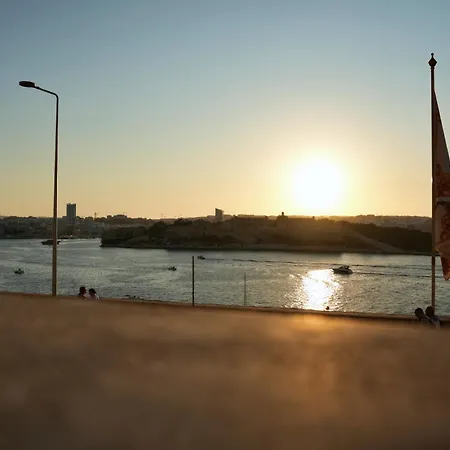 Apartamento Grand Terrace 3 By Vallettastay *